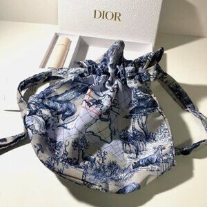 New Miss Dior Blooming Bouquet Travel Spray & Drawstring Travel Pouch